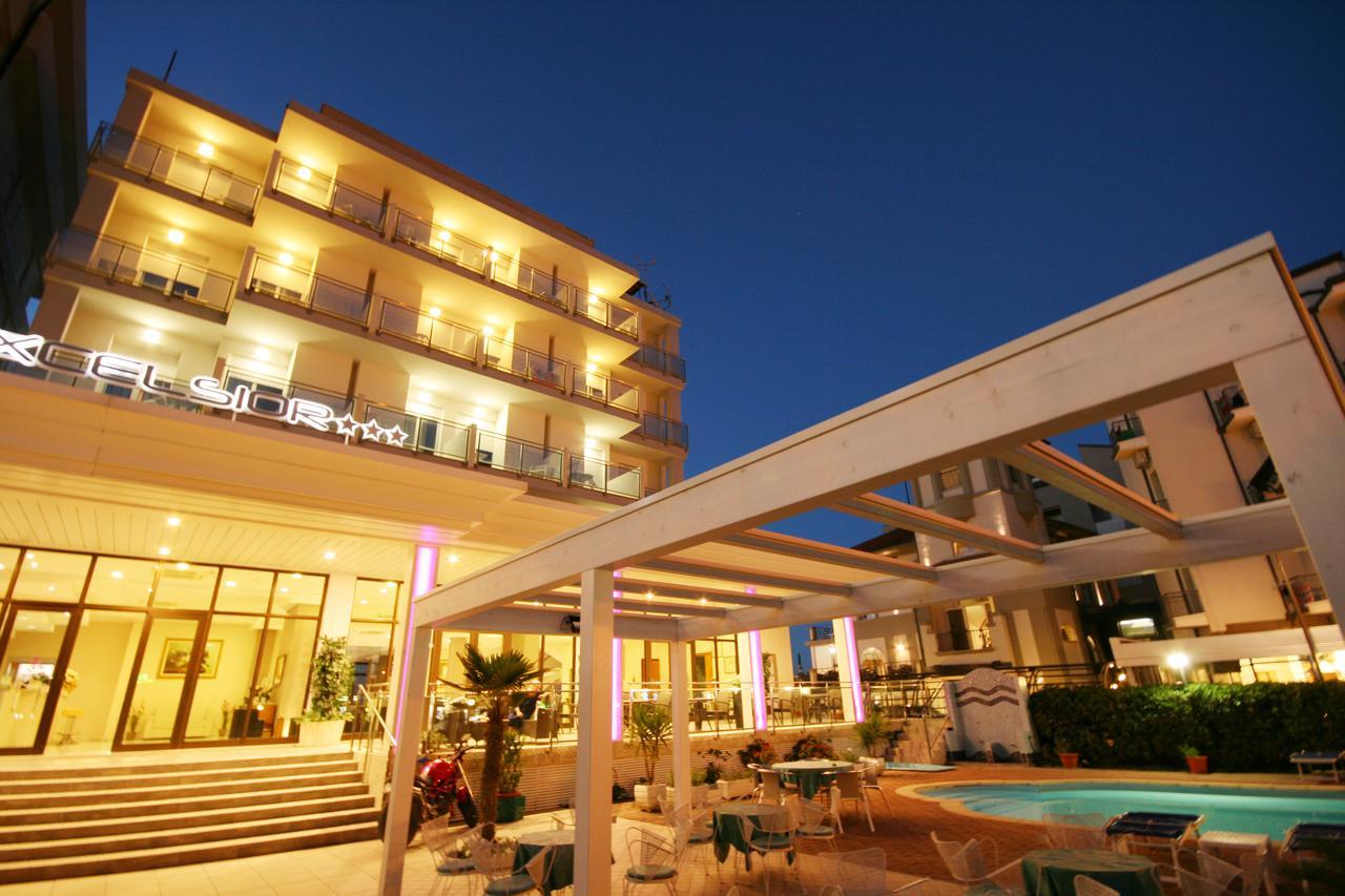 Hotel Excelsior Cattolica Dış mekan fotoğraf